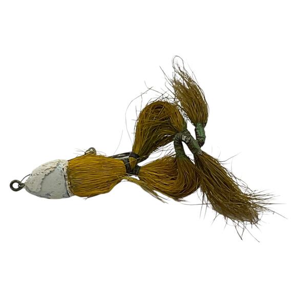 South Bend Weighted Casting Frog Lure Vintage Weedless with Hair Legs - Picture 2 of 5
